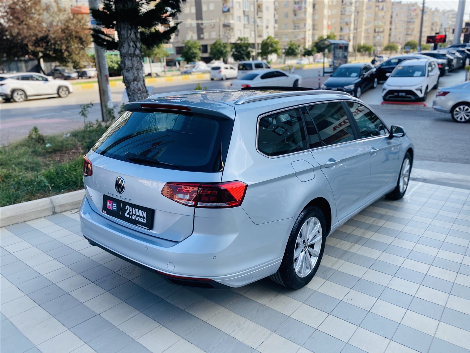 1.5 TSI BUSINESS DSG