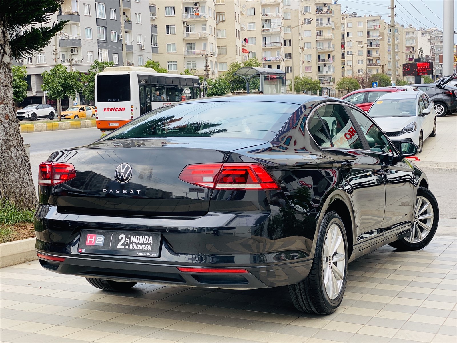 1.5 TSI BUSINESS DSG