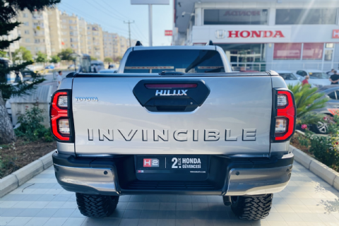 2.4 INVINCIBLE 4X4